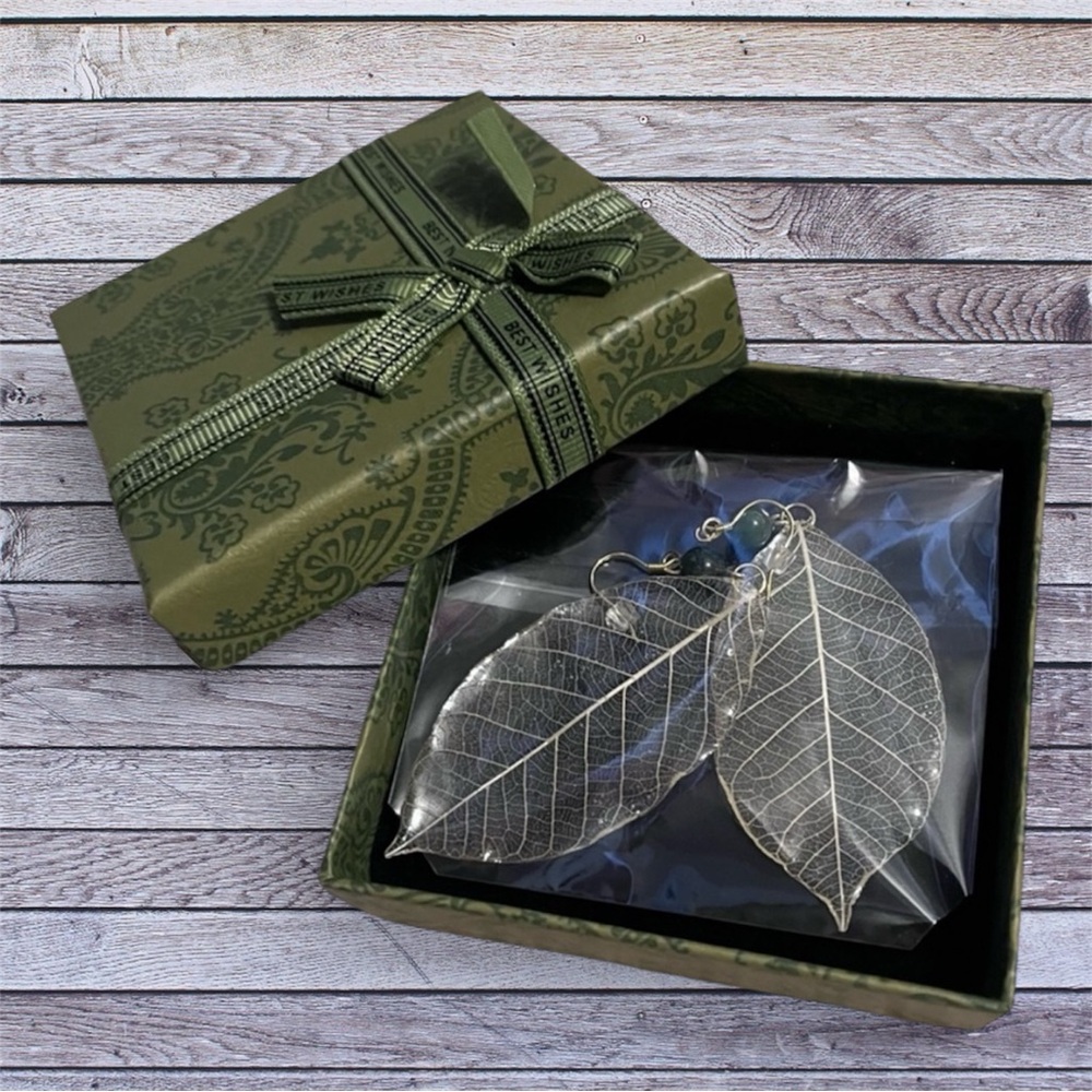 NEW Pressed Flower clear leaf earrings in gift box